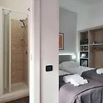 Il Bacio Di 4*